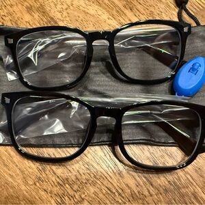 Sleek Black Men's Eyewear